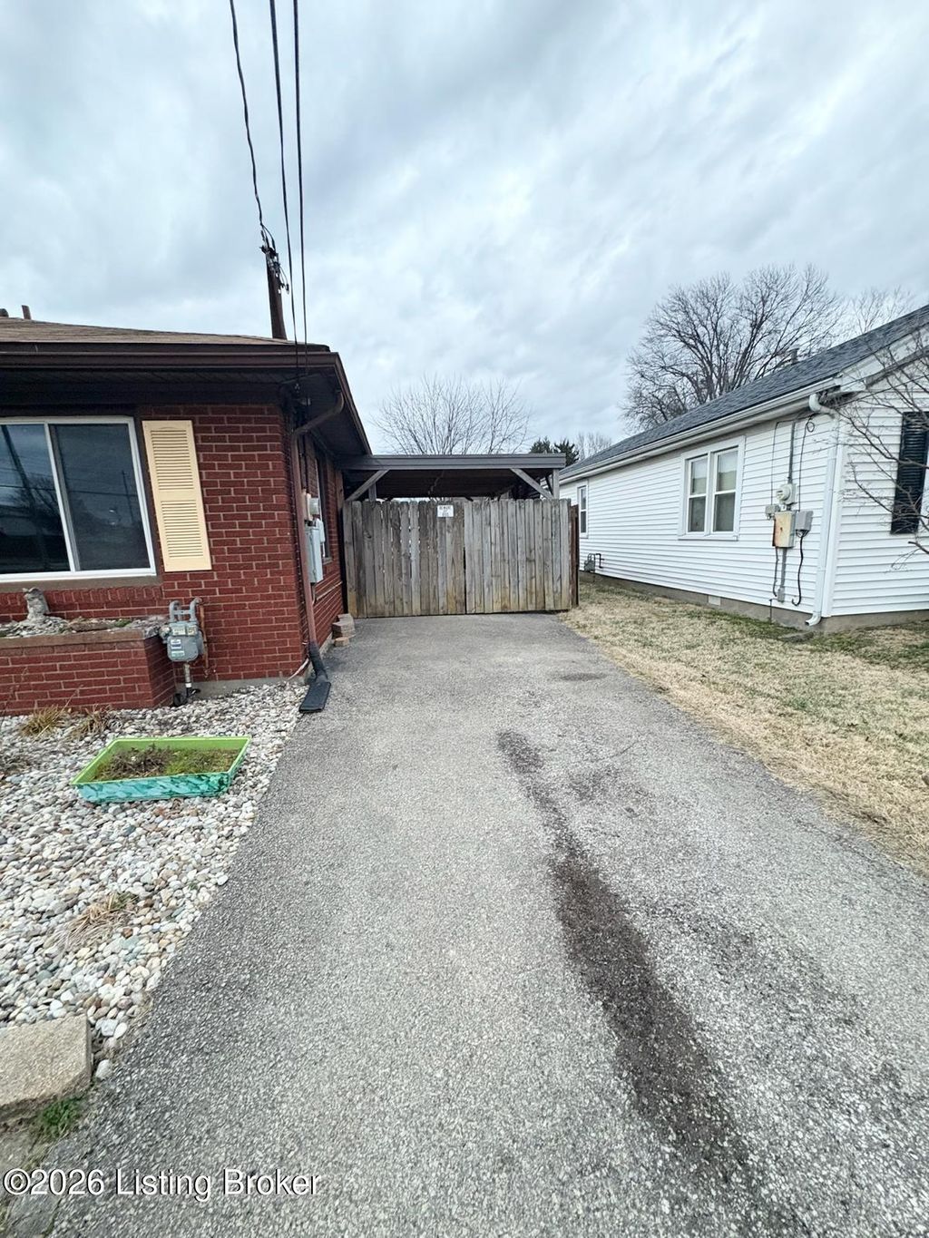 Photo of 1711 Kurz Way, Louisville, KY 40216 (MLS # 1716121)