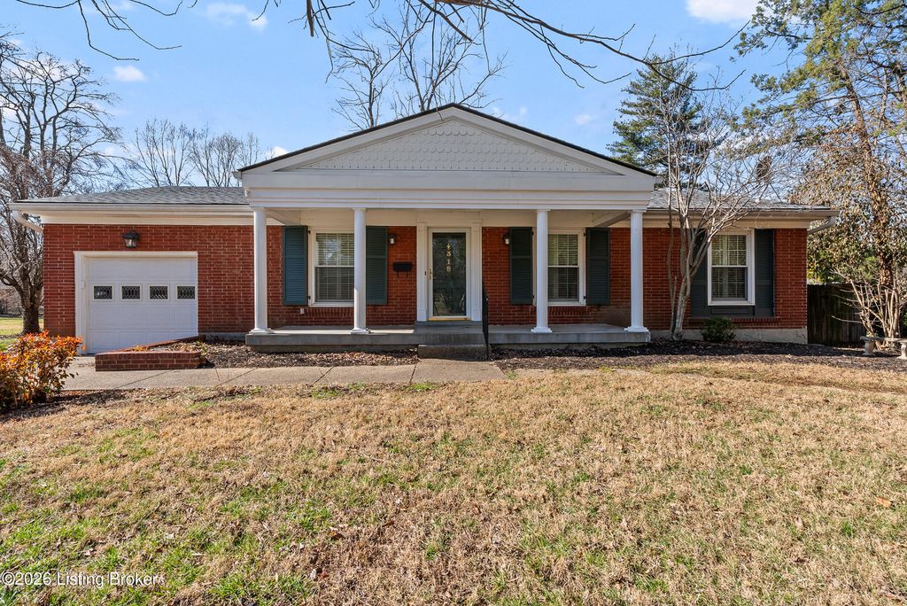 Photo of 318 Castleview Dr, Louisville, KY 40207 (MLS # 1709621)