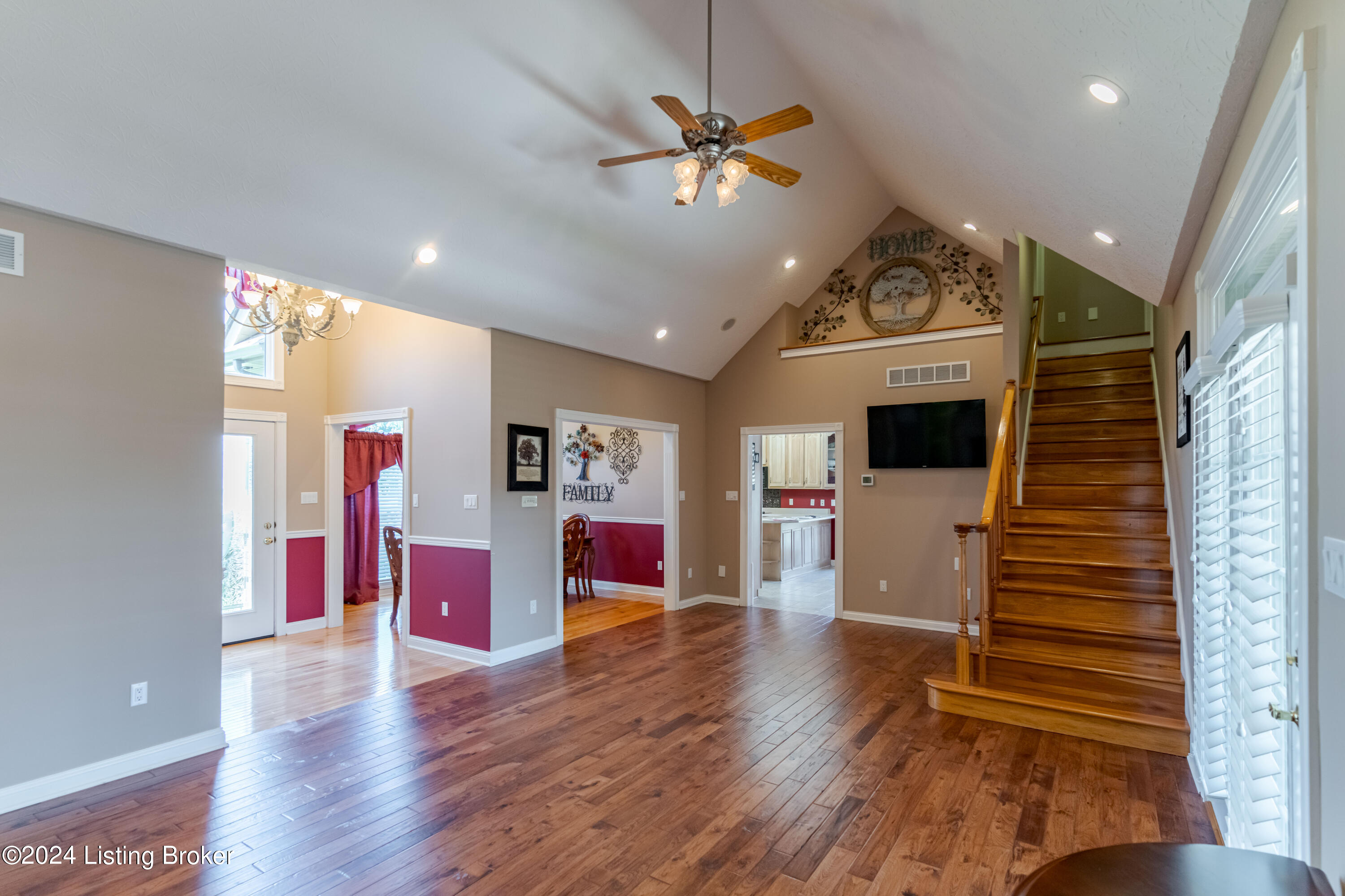 408 Meadow Ct, Hardinsburg, Kentucky image 4
