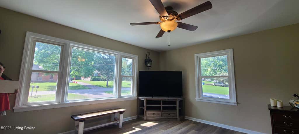 Photo of 7001 Monty Ln, Louisville, KY 40291 (MLS # 1725156)
