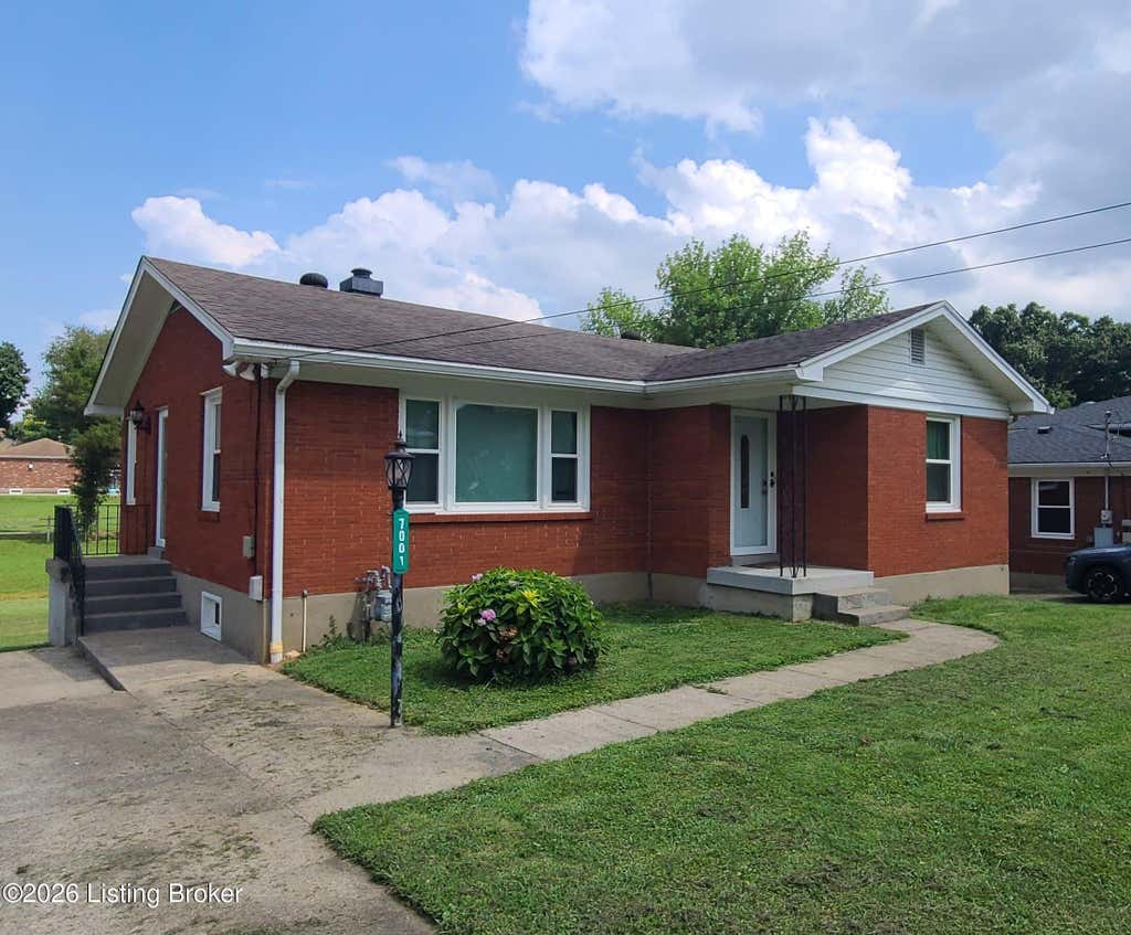 Photo of 7001 Monty Ln, Louisville, KY 40291 (MLS # 1725156)