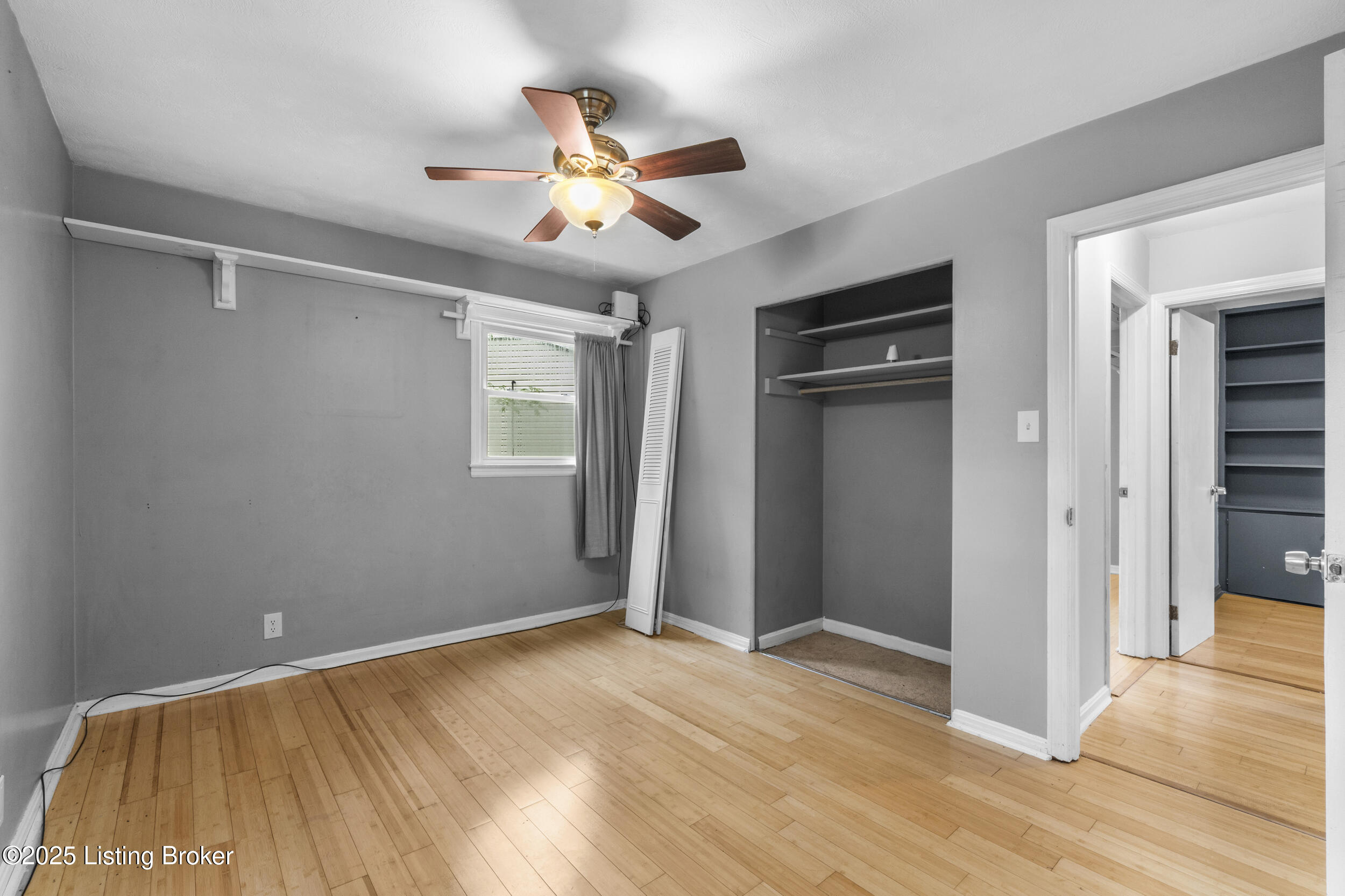 9201 Walhampton Ct, Louisville, Kentucky image 32