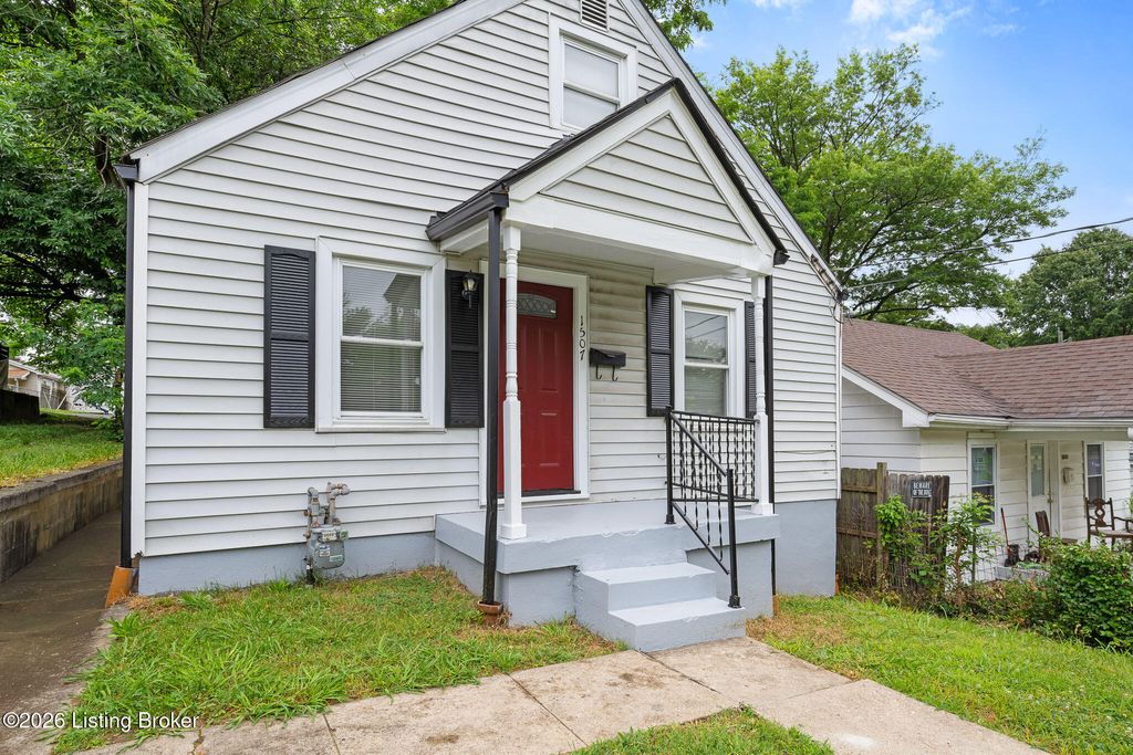 Photo of 1507 Arling Ave, Louisville, KY 40215 (MLS # 1720225)