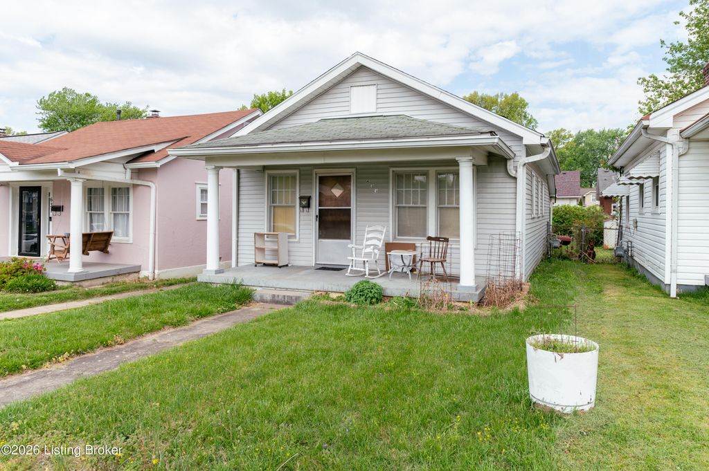 Photo of 633 Merwin Ave, Louisville, KY 40217 (MLS # 1714290)