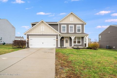 Photo of 123 Eagles Crest Ct, Mt Washington, KY 40047 (MLS # 1703886)