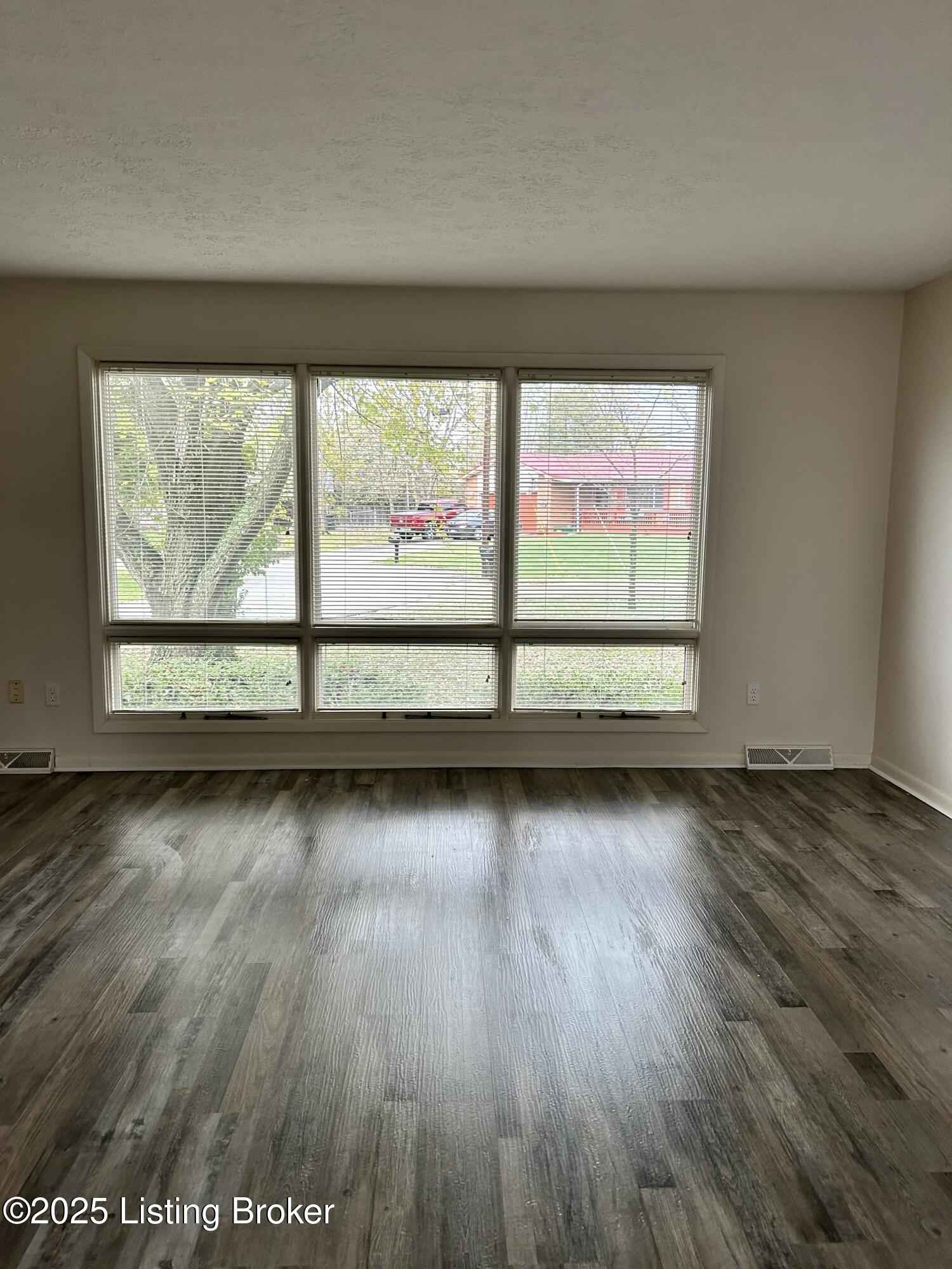 441 Eastern Drive Dr, Radcliff, Pennsylvania image 3