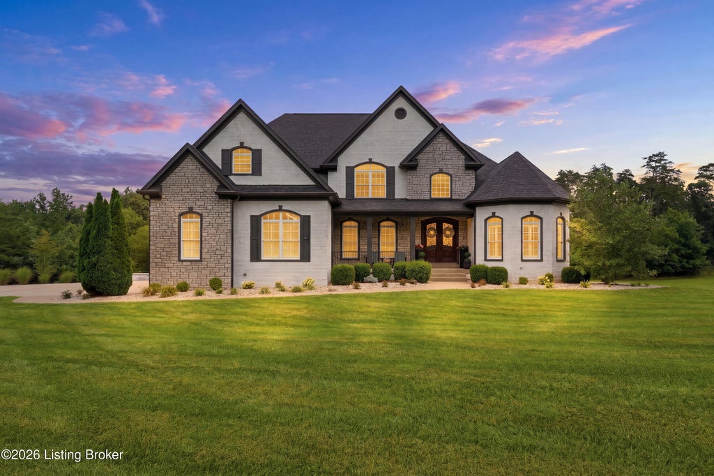 Photo of 878 Woodsdale Farm Dr, Shepherdsville, KY 40165 (MLS # 1724915)