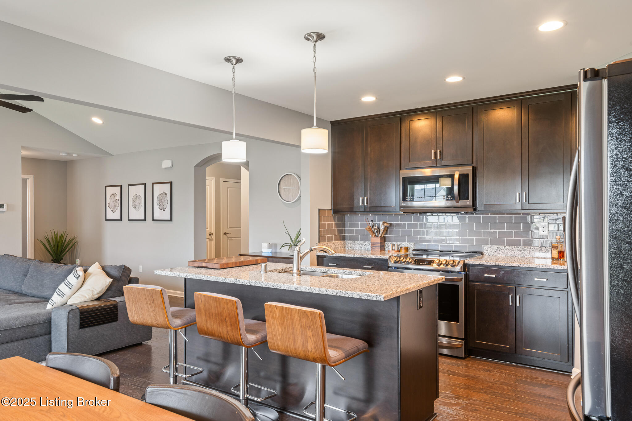 836 Golden Wing Rd, Mt Washington, Pennsylvania image 14