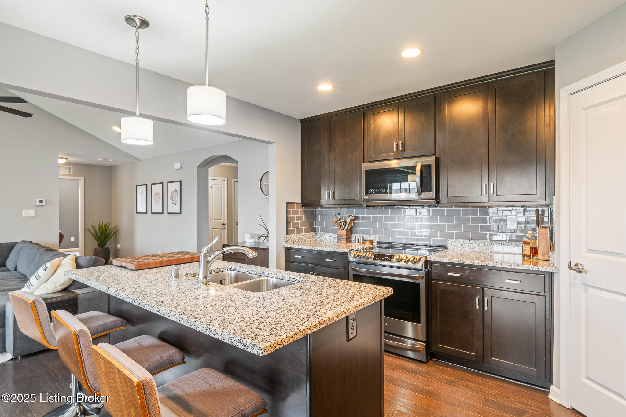 836 Golden Wing Rd, Mt Washington, Pennsylvania image 16