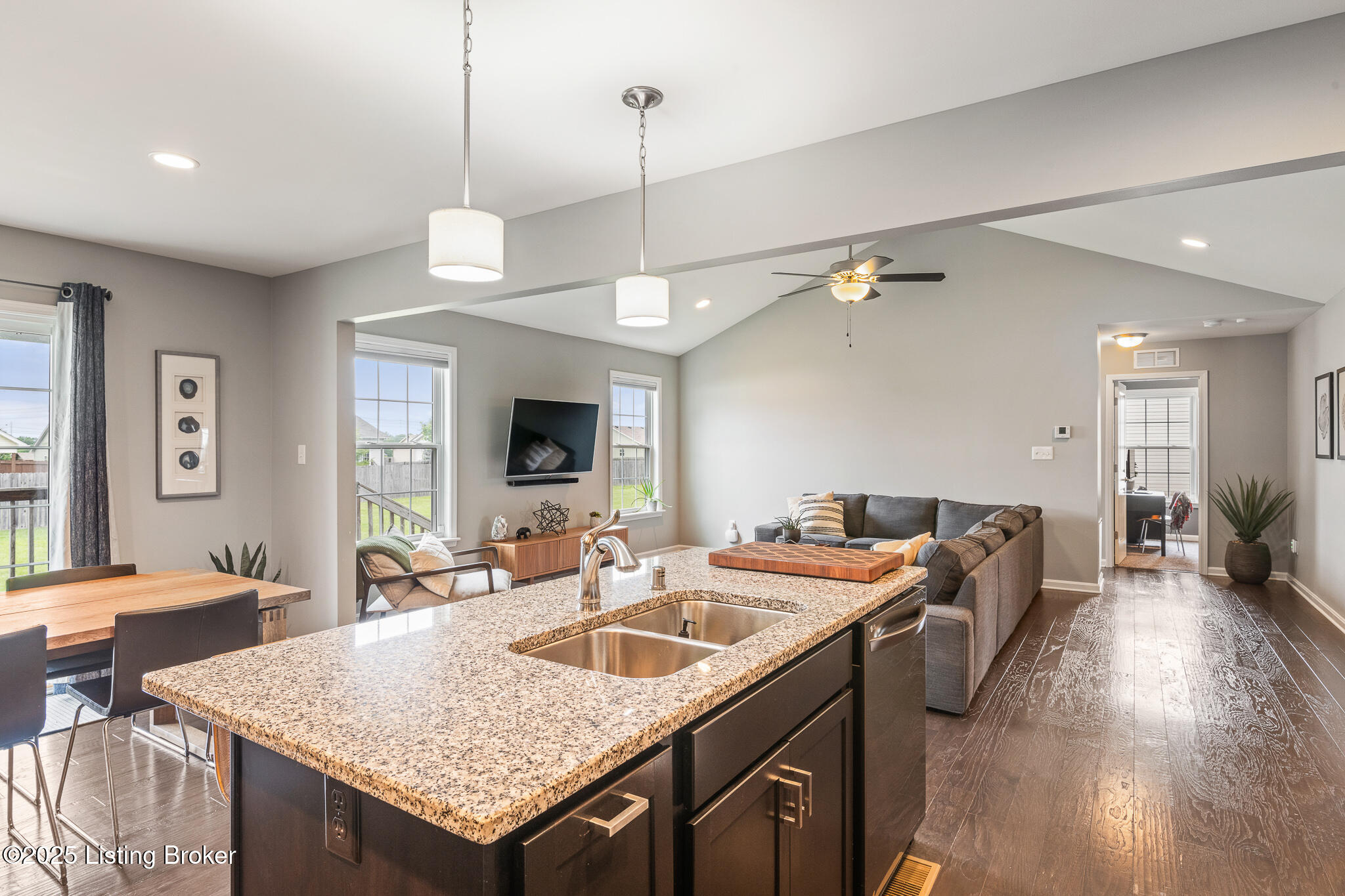 836 Golden Wing Rd, Mt Washington, Pennsylvania image 18