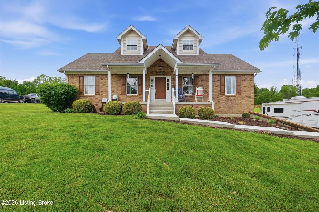 Photo of 104 Dayhill Ct, Coxs Creek, KY 40013 (MLS # 1716028)