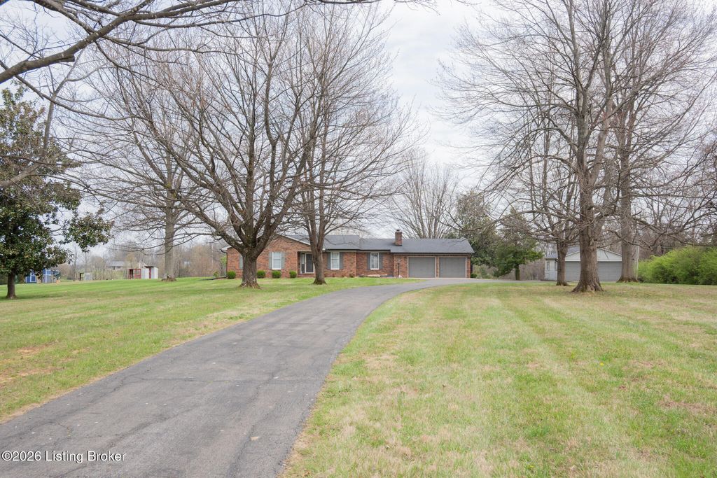 Photo of 3333 Mary Jo Blvd, Bardstown, KY 40004 (MLS # 1712554)