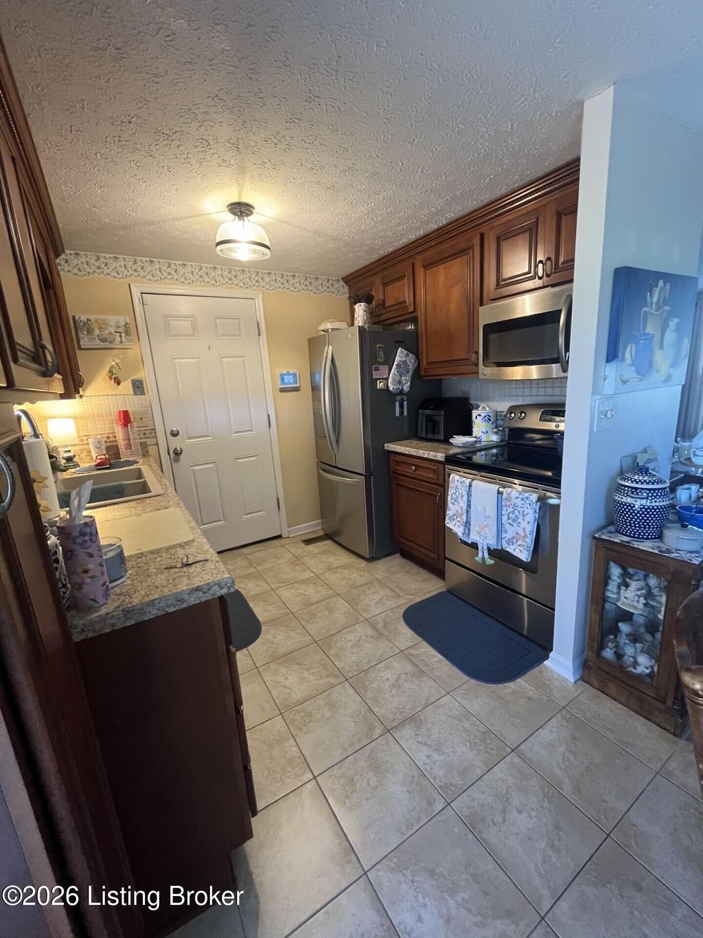 Photo of 7201 Autumn Bent Way, Crestwood, KY 40014 (MLS # 1713660)