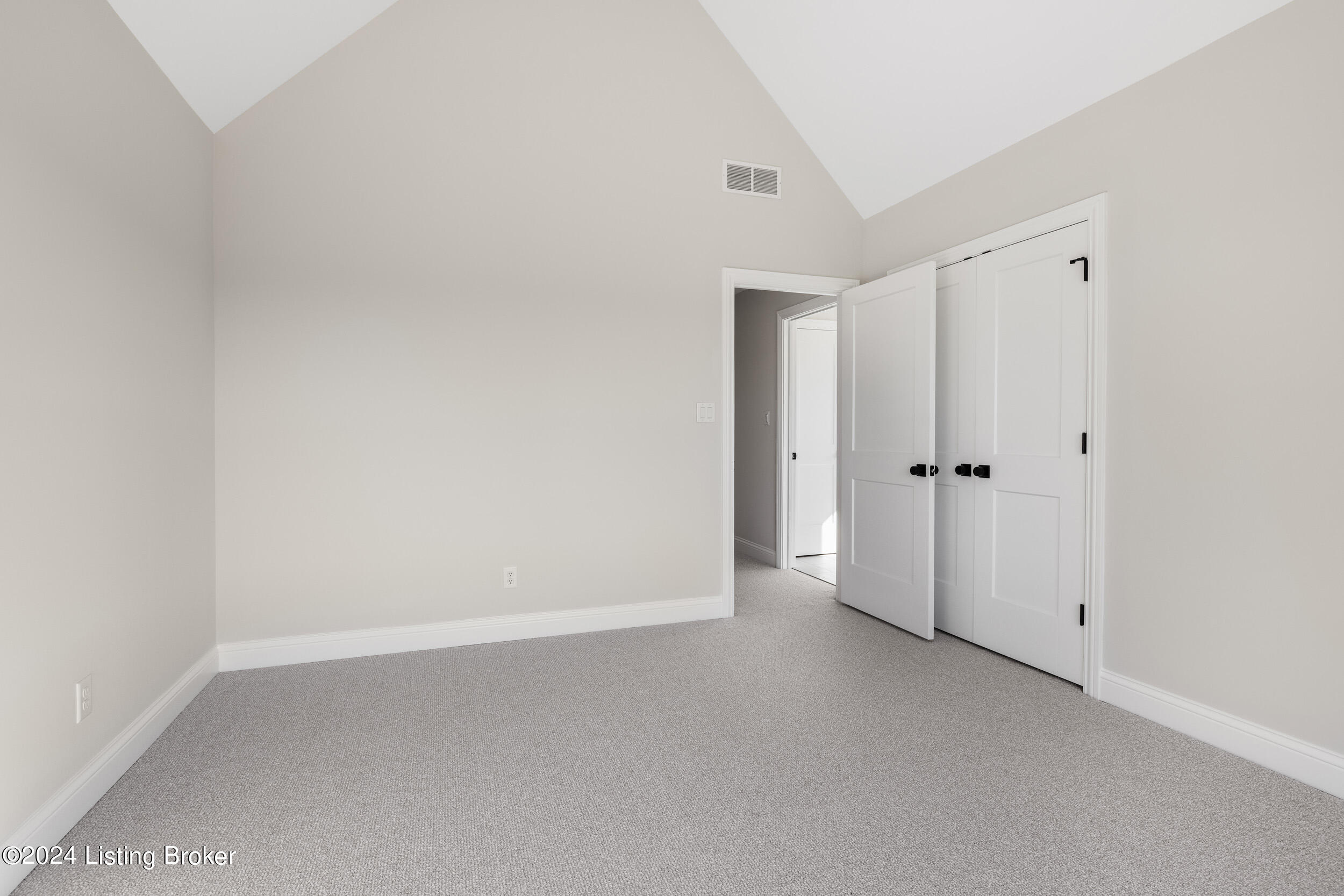 125 Noblewood Blvd, Utica, Indiana image 31