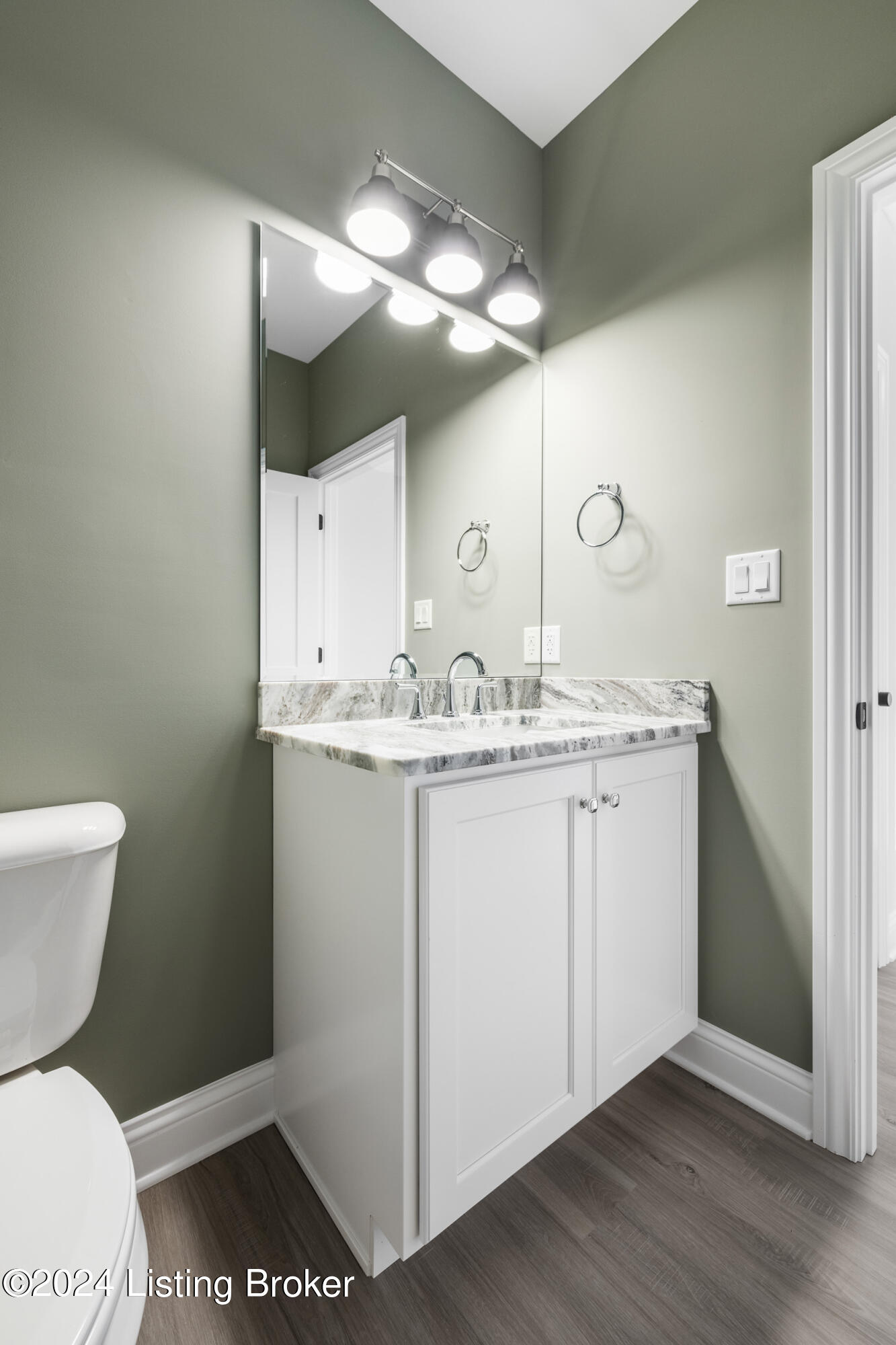 125 Noblewood Blvd, Utica, Indiana image 22