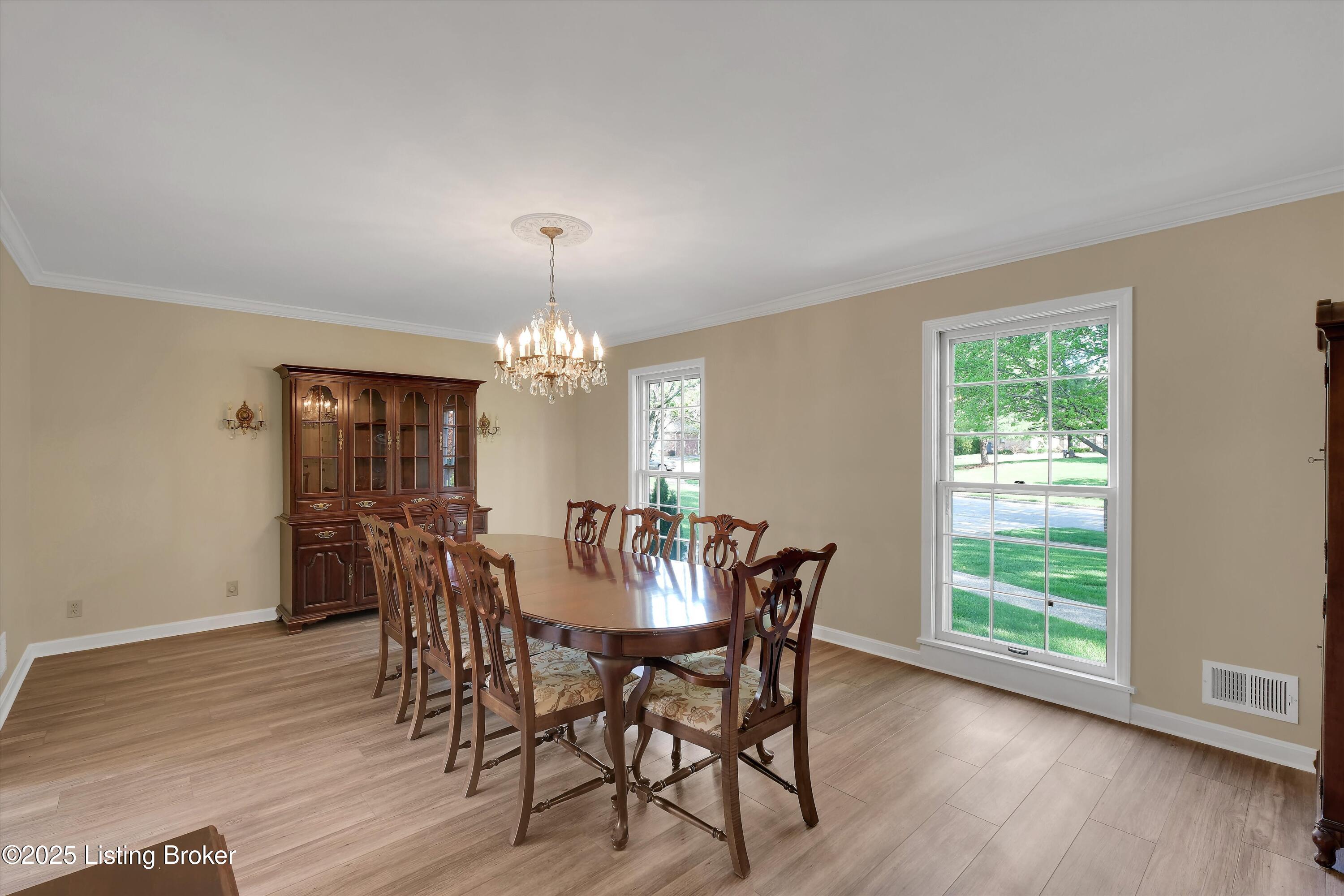 512 Pennyroyal Way, Louisville, Kentucky image 33