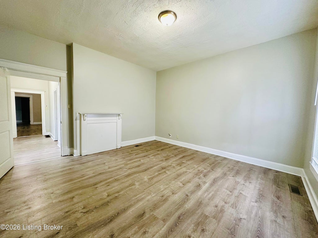 Photo of 409 N 20th St, Louisville, KY 40203 (MLS # 1728070)