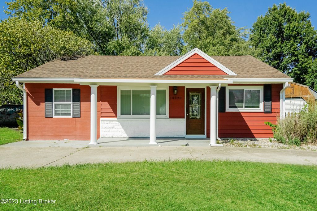 Photo of 14020 Darwin Blvd, Louisville, KY 40272 (MLS # 1705440)