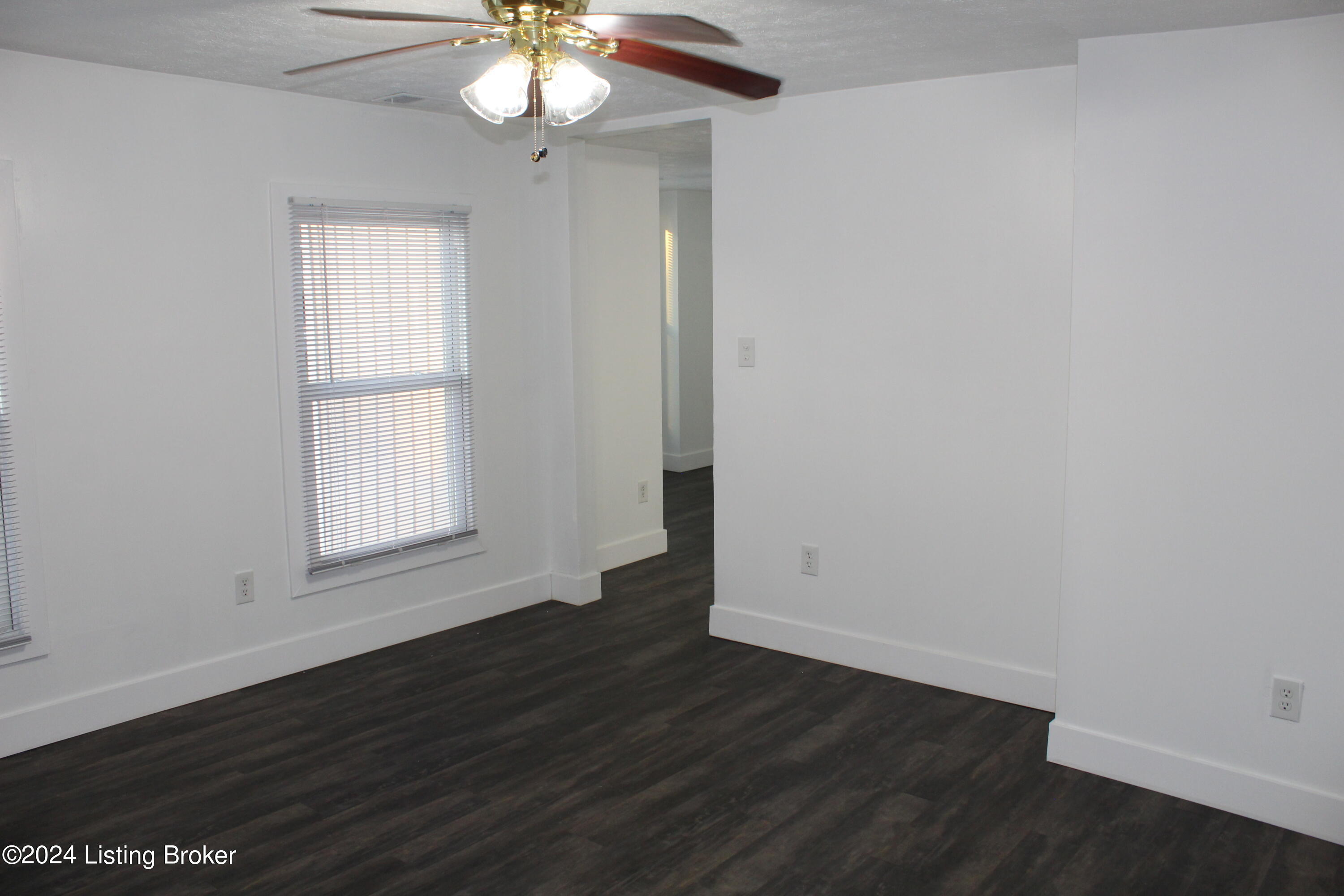 3825 Northwestern Pkwy, Louisville, Kentucky image 14