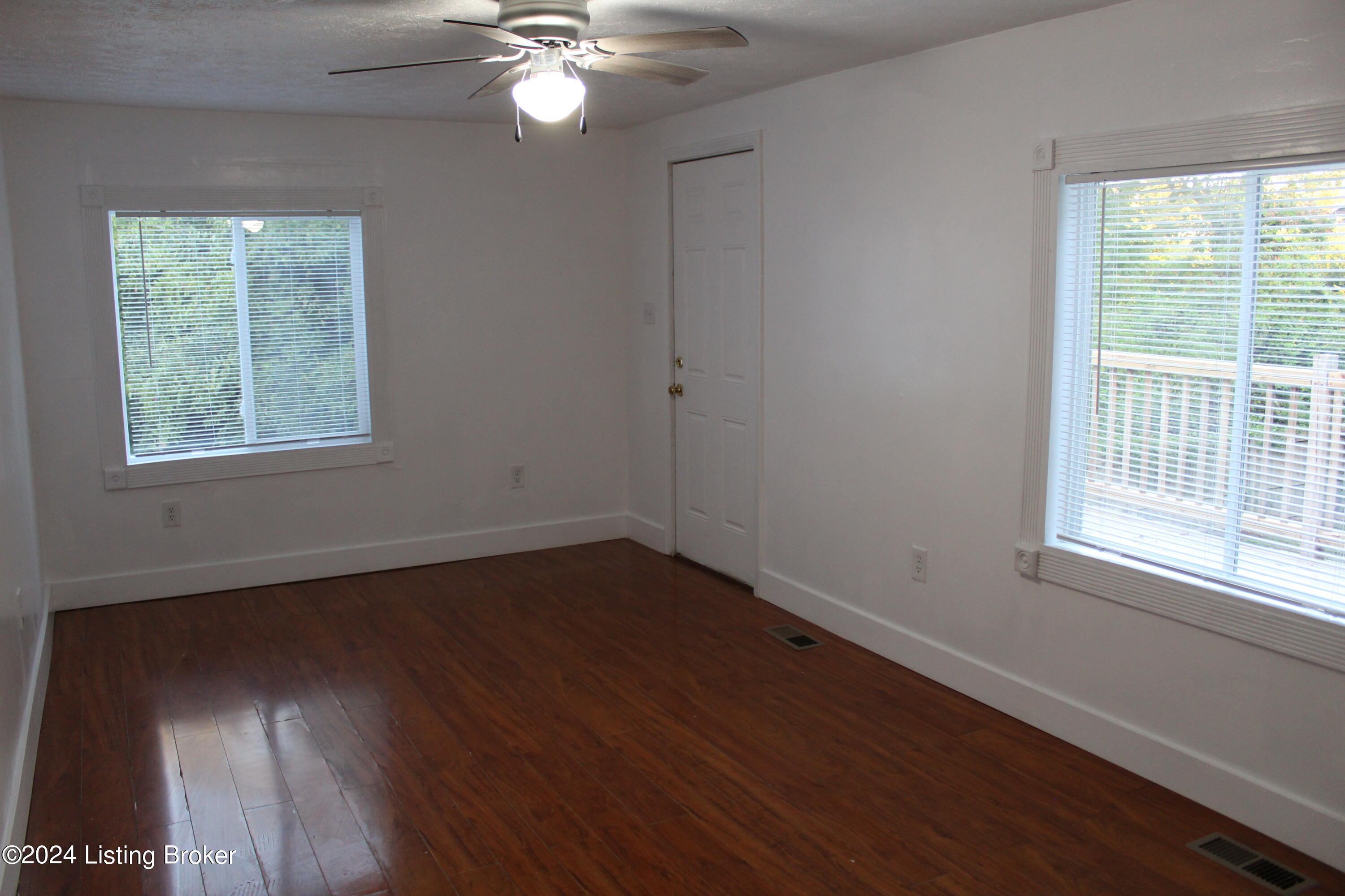 3825 Northwestern Pkwy, Louisville, Kentucky image 10