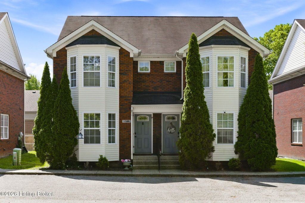Photo of 11526 Bellewood Garden Ct, Louisville, KY 40223 (MLS # 1717652)