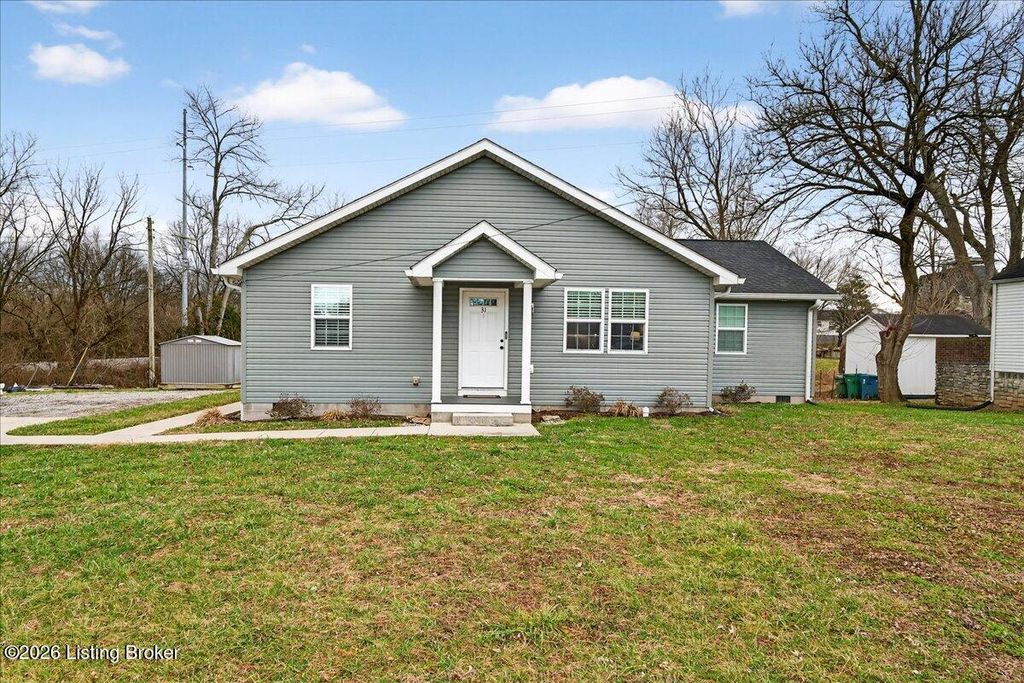 Photo of 31 Wallace Ave, Shelbyville, KY 40065 (MLS # 1707212)