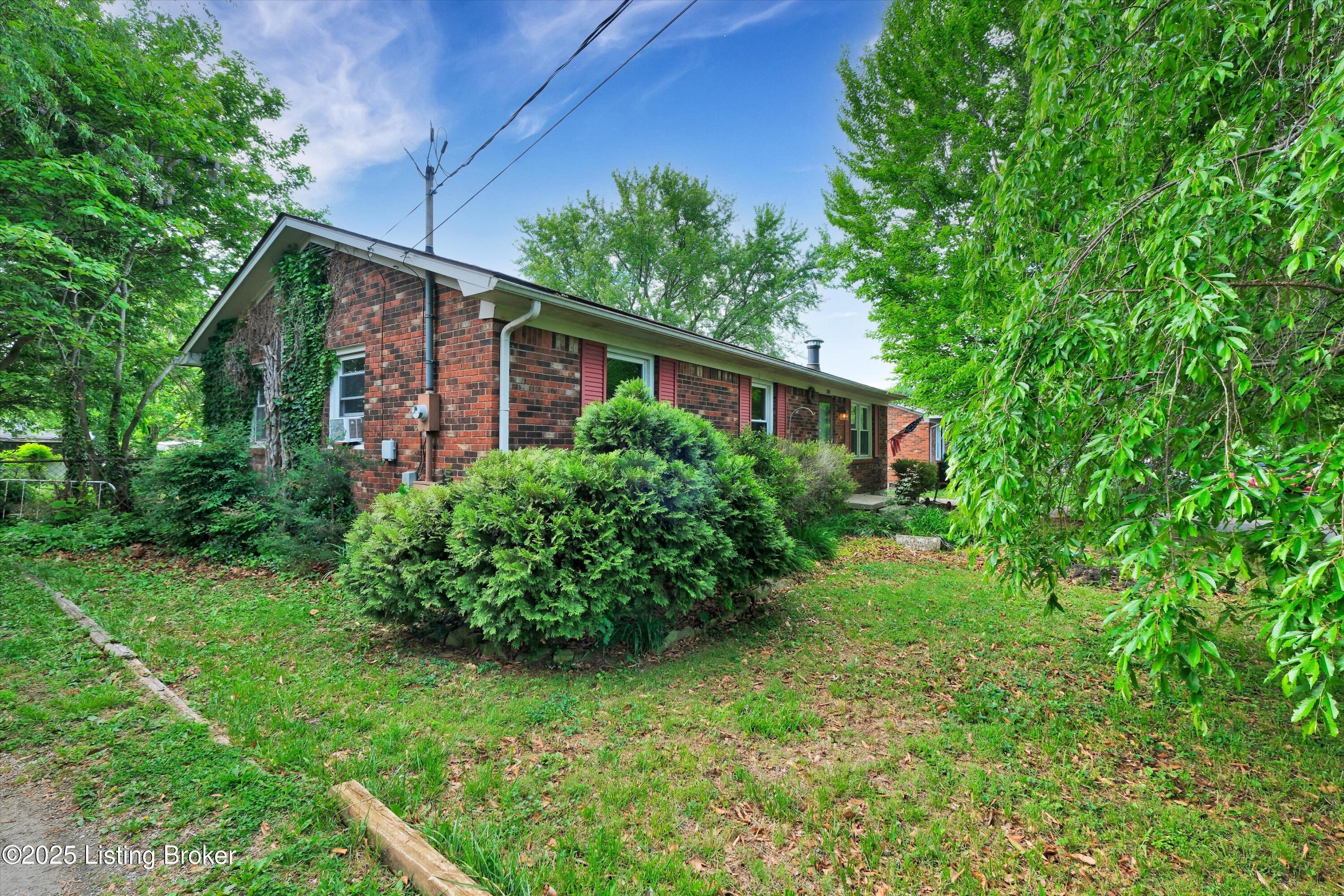 200 Wilmington Dr, Mt Washington, Pennsylvania image 6