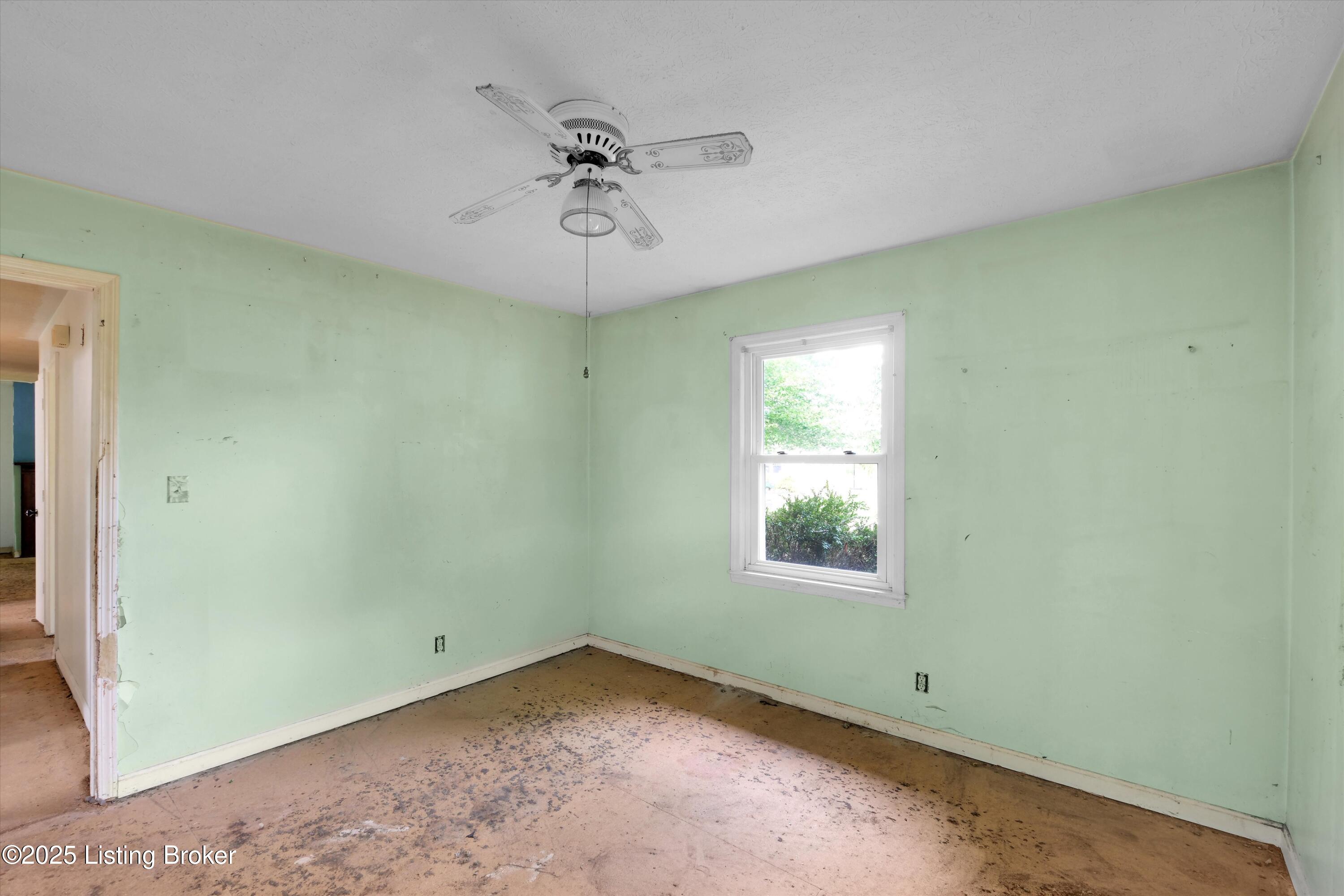 200 Wilmington Dr, Mt Washington, Pennsylvania image 23
