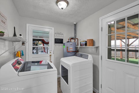 Tiny photo for 4622 Spen Lea Rd, Louisville, KY 40216 (MLS # 1728956)