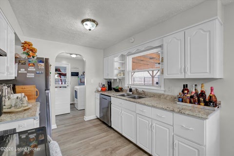 Tiny photo for 4622 Spen Lea Rd, Louisville, KY 40216 (MLS # 1728956)