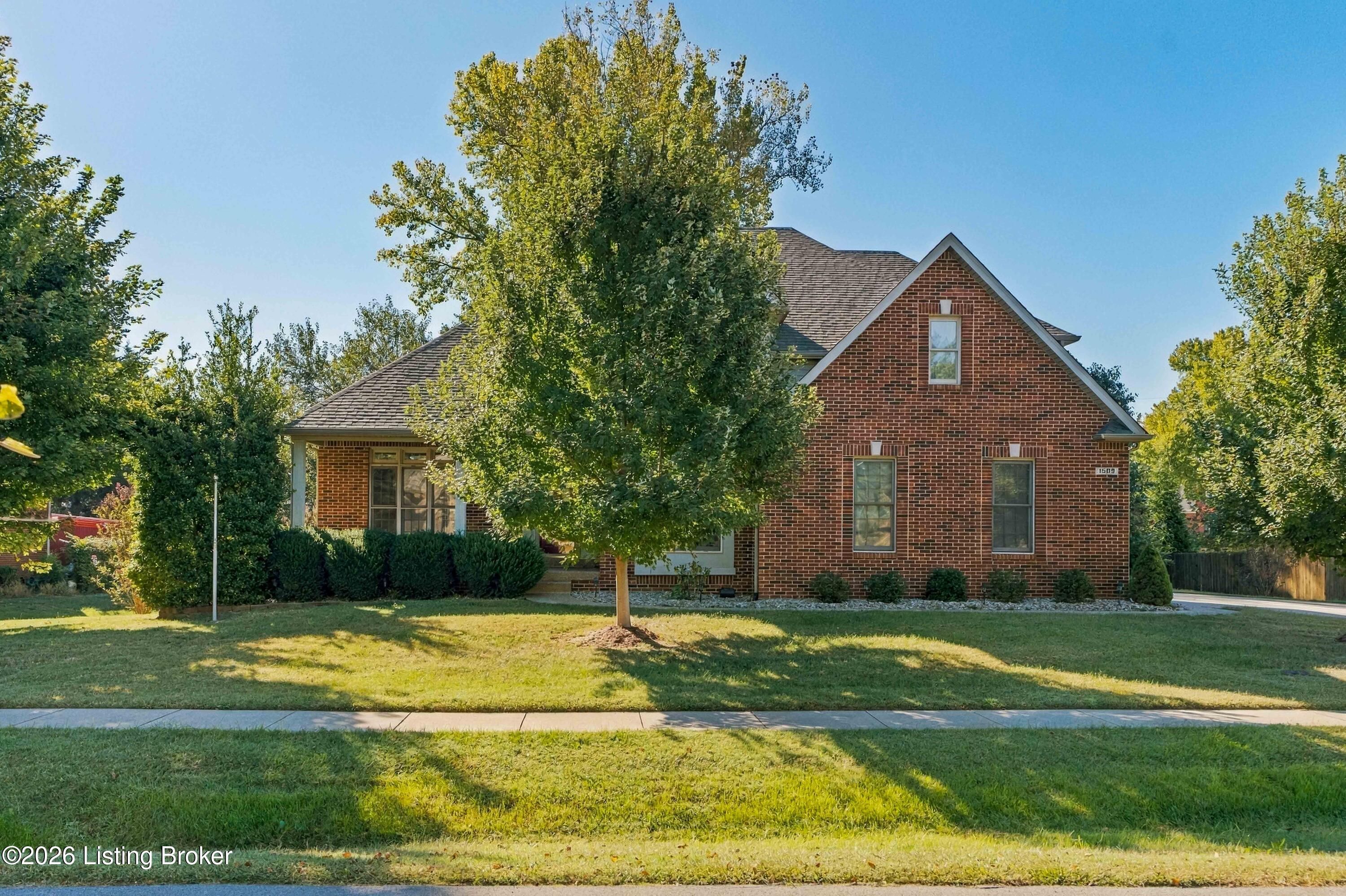 1509 Manchester Dr