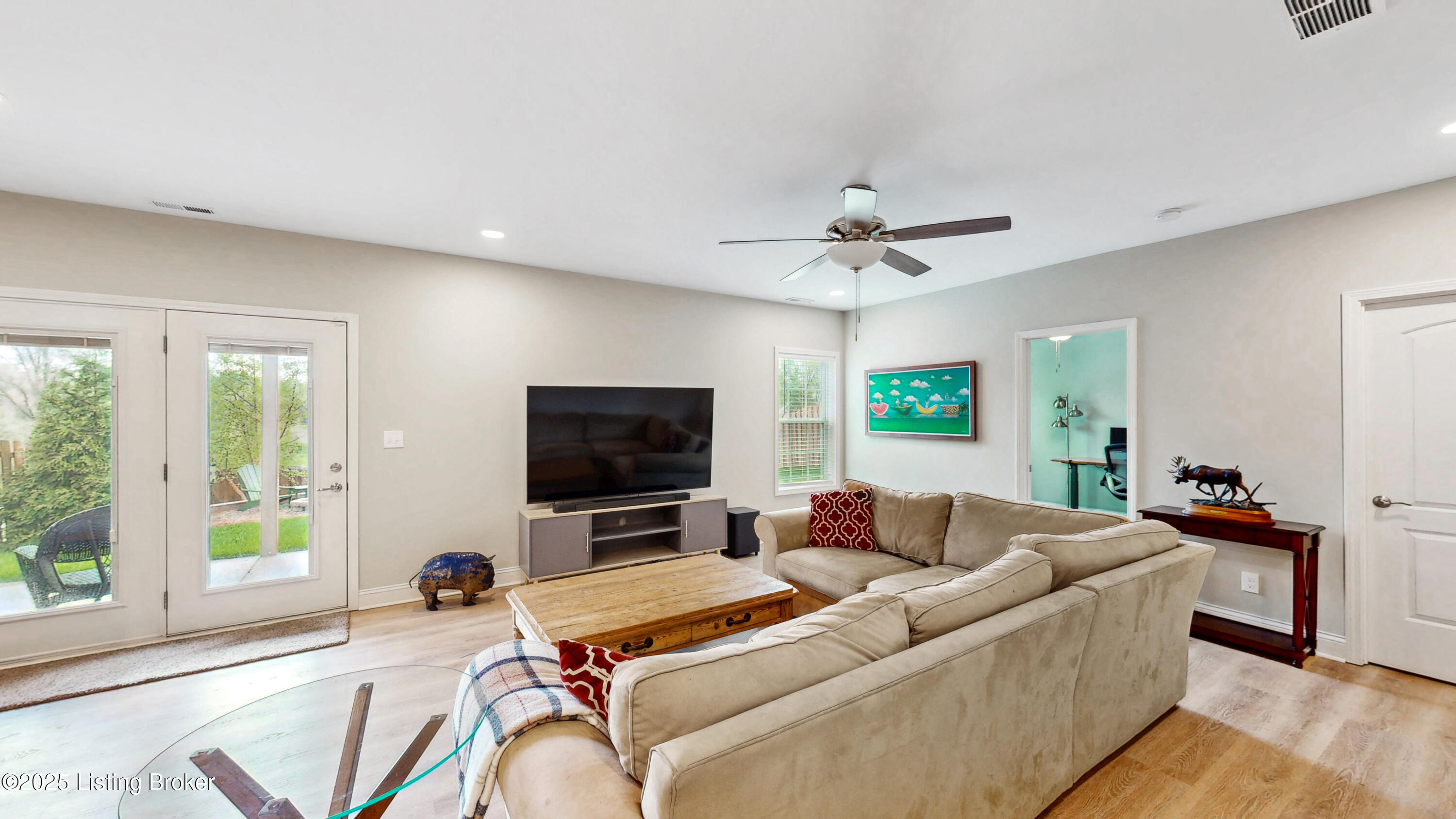 741 Dehart Ln, Louisville, Kentucky image 31