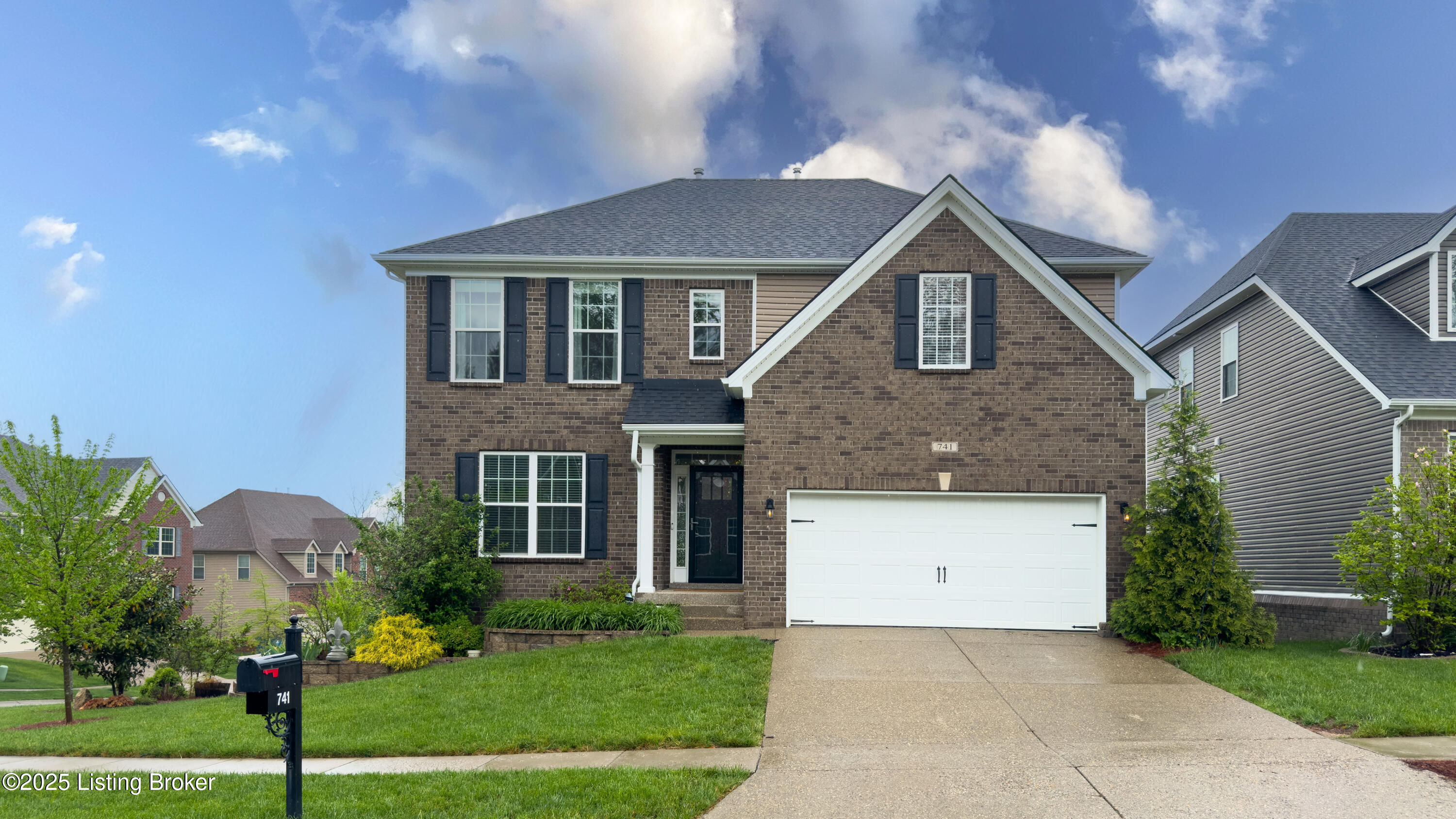 741 Dehart Ln, Louisville, Kentucky image 1