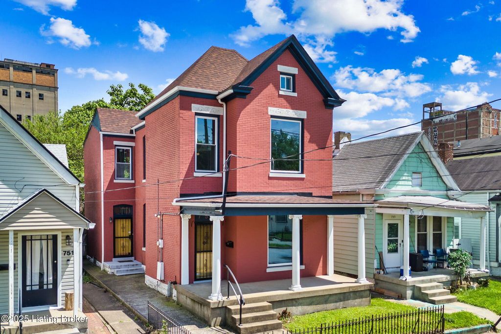 Photo of 753 S Shelby St, Louisville, KY 40203 (MLS # 1712060)