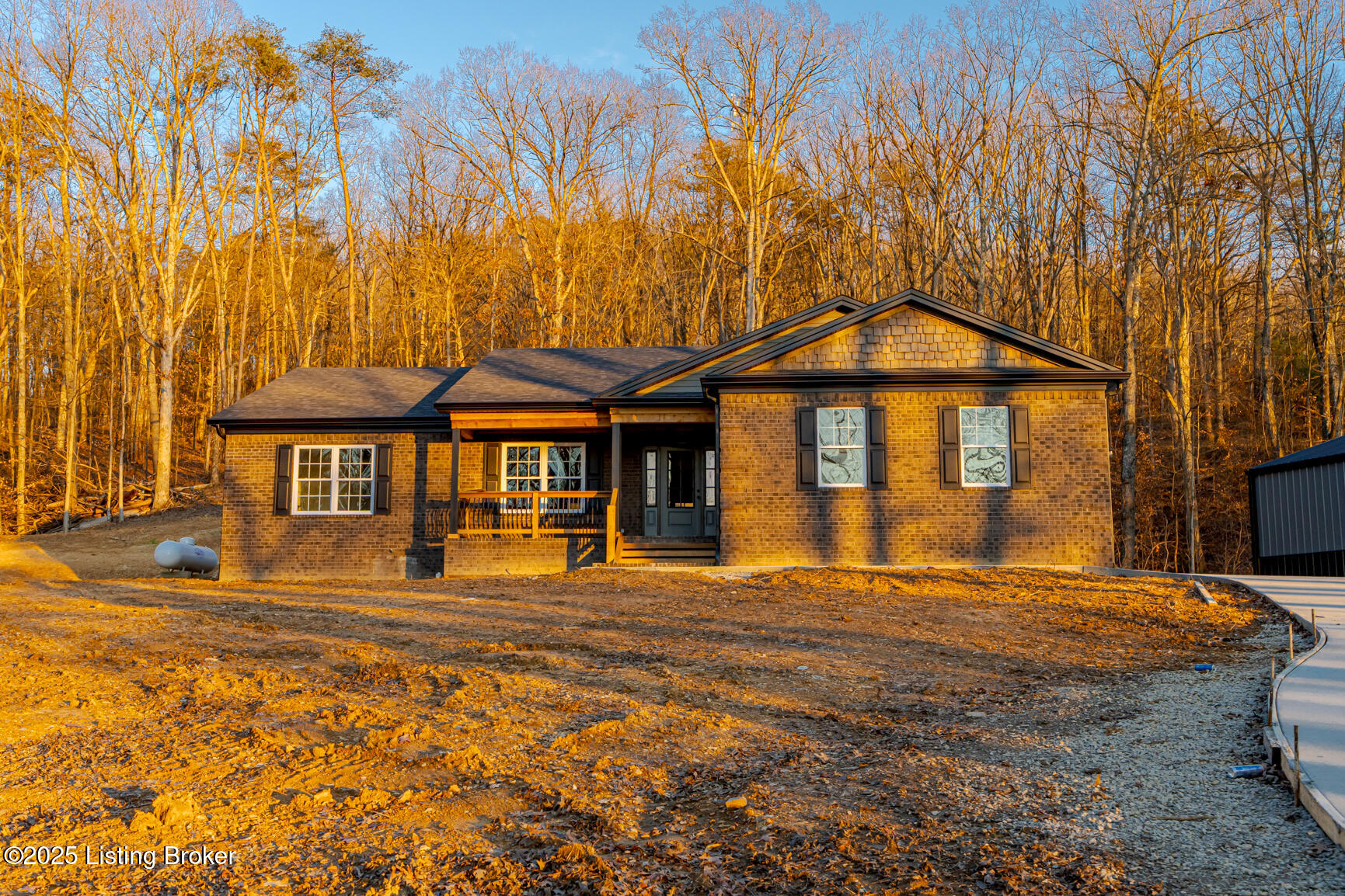 324 E East Oak St, Lebanon Junction, Kentucky image 3