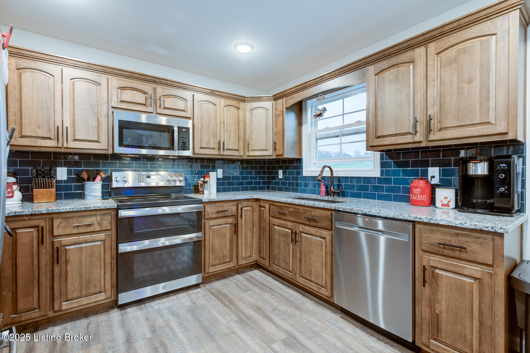 240 Oak Leaf Ct, Taylorsville, Kentucky image 12