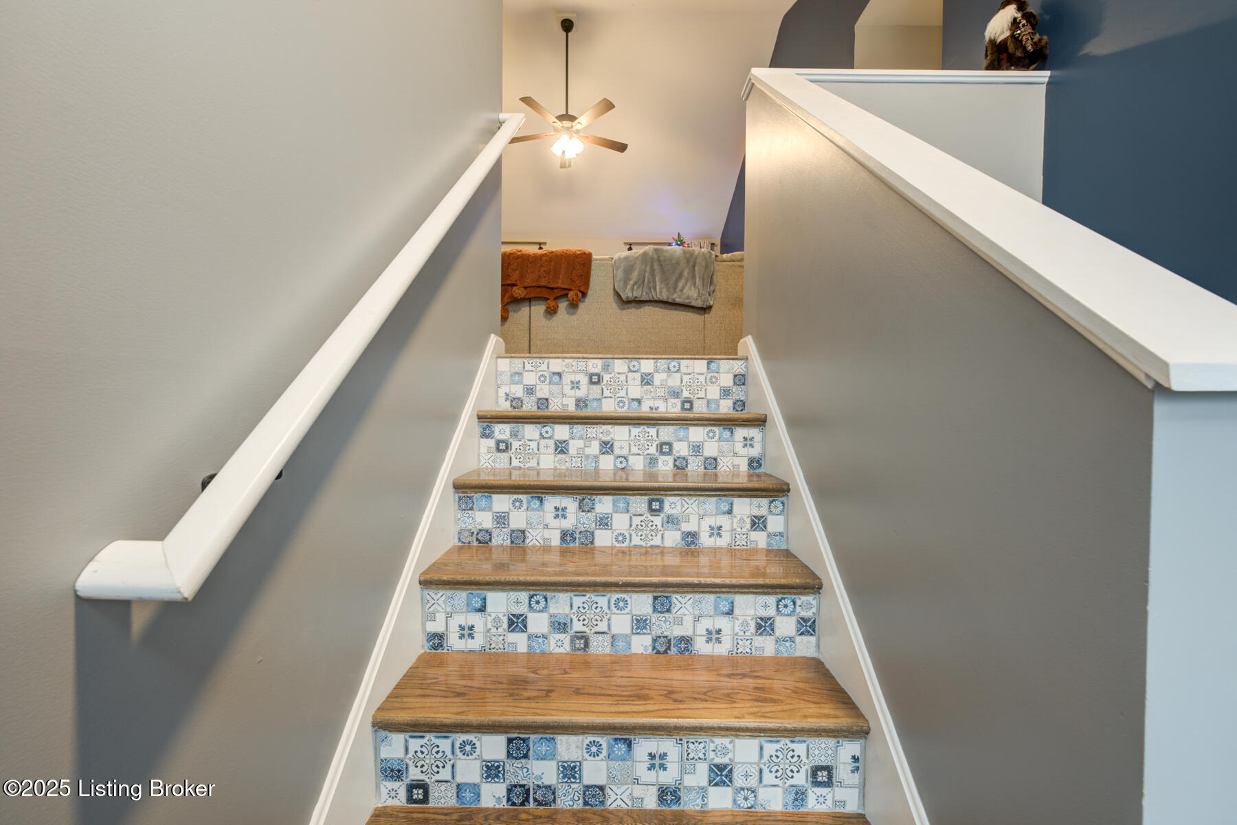 240 Oak Leaf Ct, Taylorsville, Kentucky image 5