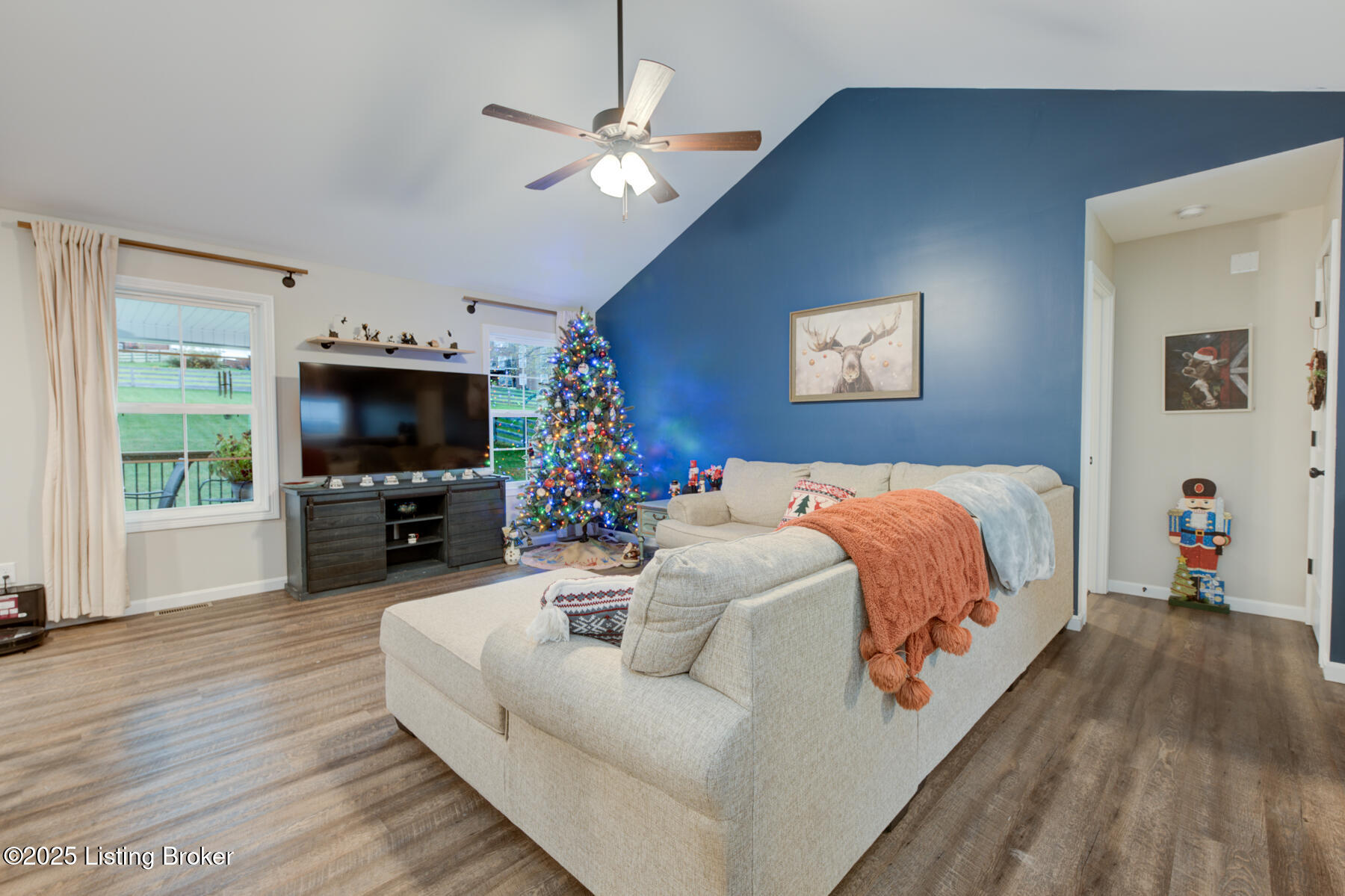 240 Oak Leaf Ct, Taylorsville, Kentucky image 6