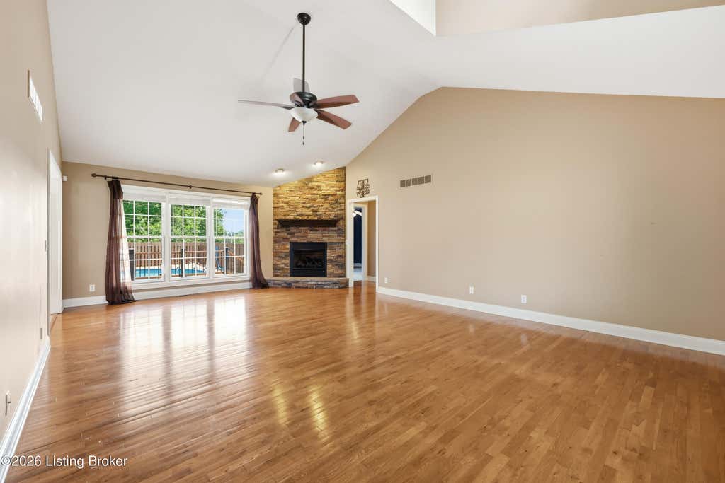 Photo of 1332 Pine Meadows Dr, Lawrenceburg, KY 40342 (MLS # 1724511)