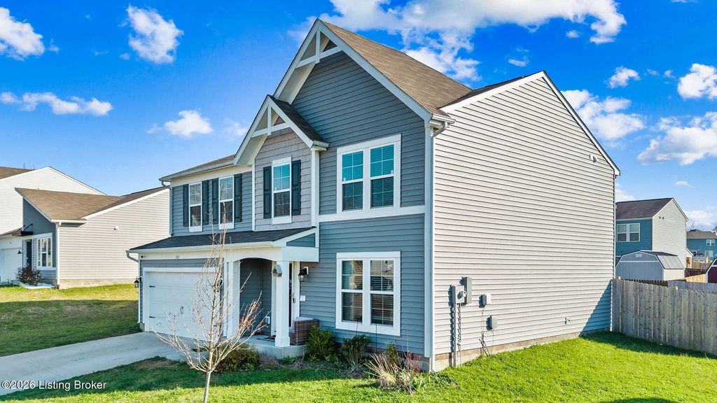 Photo of 1305 Bogard Ln, Mt Washington, KY 40047 (MLS # 1715147)
