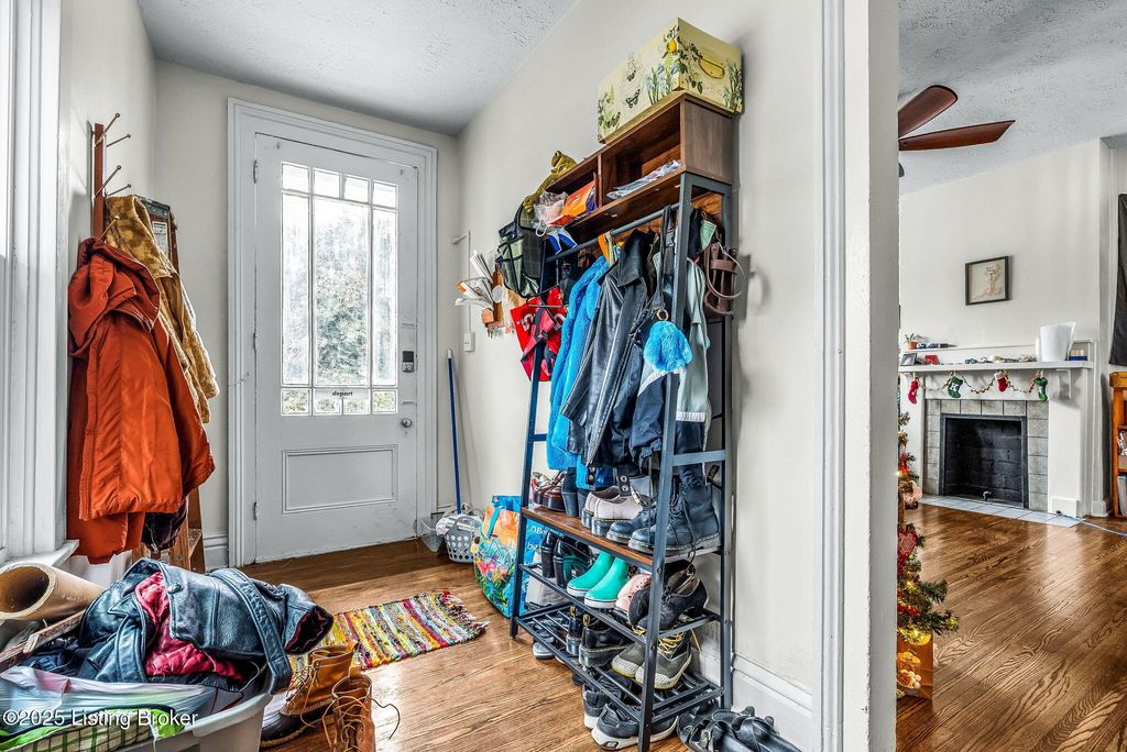 Photo of 1100 Baxter Ave, Louisville, KY 40204 (MLS # 1705134)