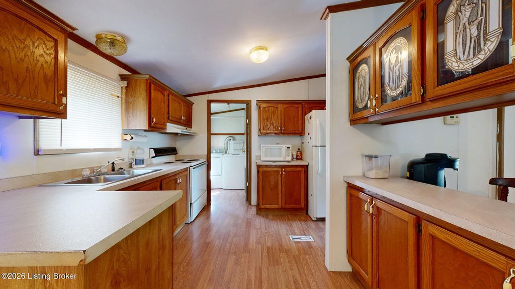 Photo of 714 8th St, Carrollton, KY 41008 (MLS # 1715044)