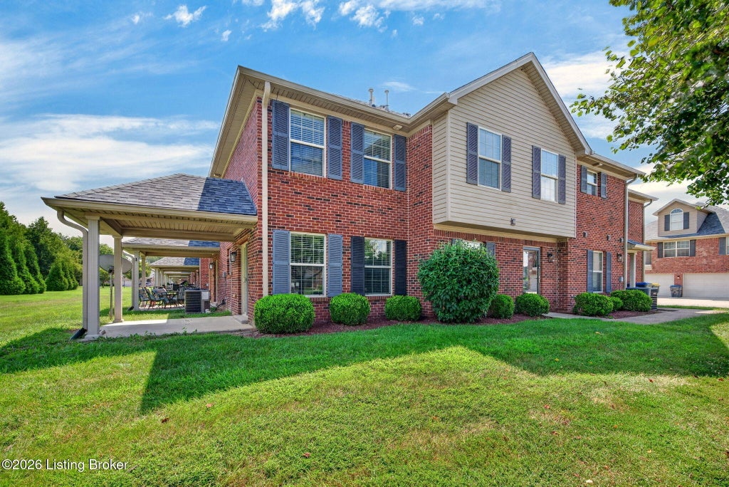 Photo of 7828 Pleasure Walk Cir, Louisville, KY 40258 (MLS # 1724761)