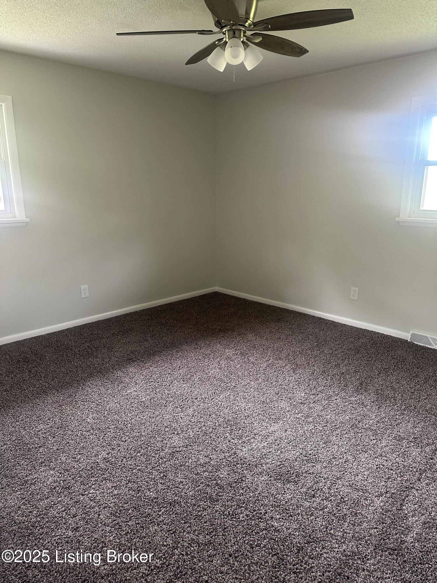 510 S Kentucky St, Irvington, Pennsylvania image 11
