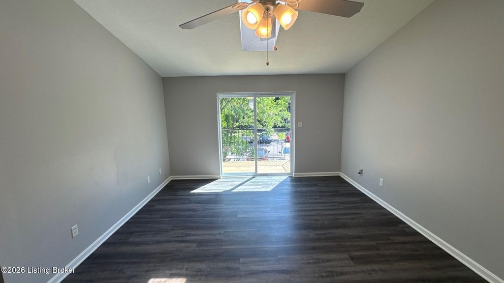 Photo of 6512 Six Mile Ln #6, Louisville, KY 40218 (MLS # 1719669)