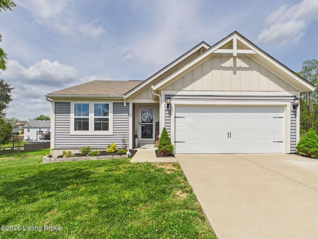 Photo of 157 Broken Branch Ct, Mt Washington, KY 40047 (MLS # 1716323)