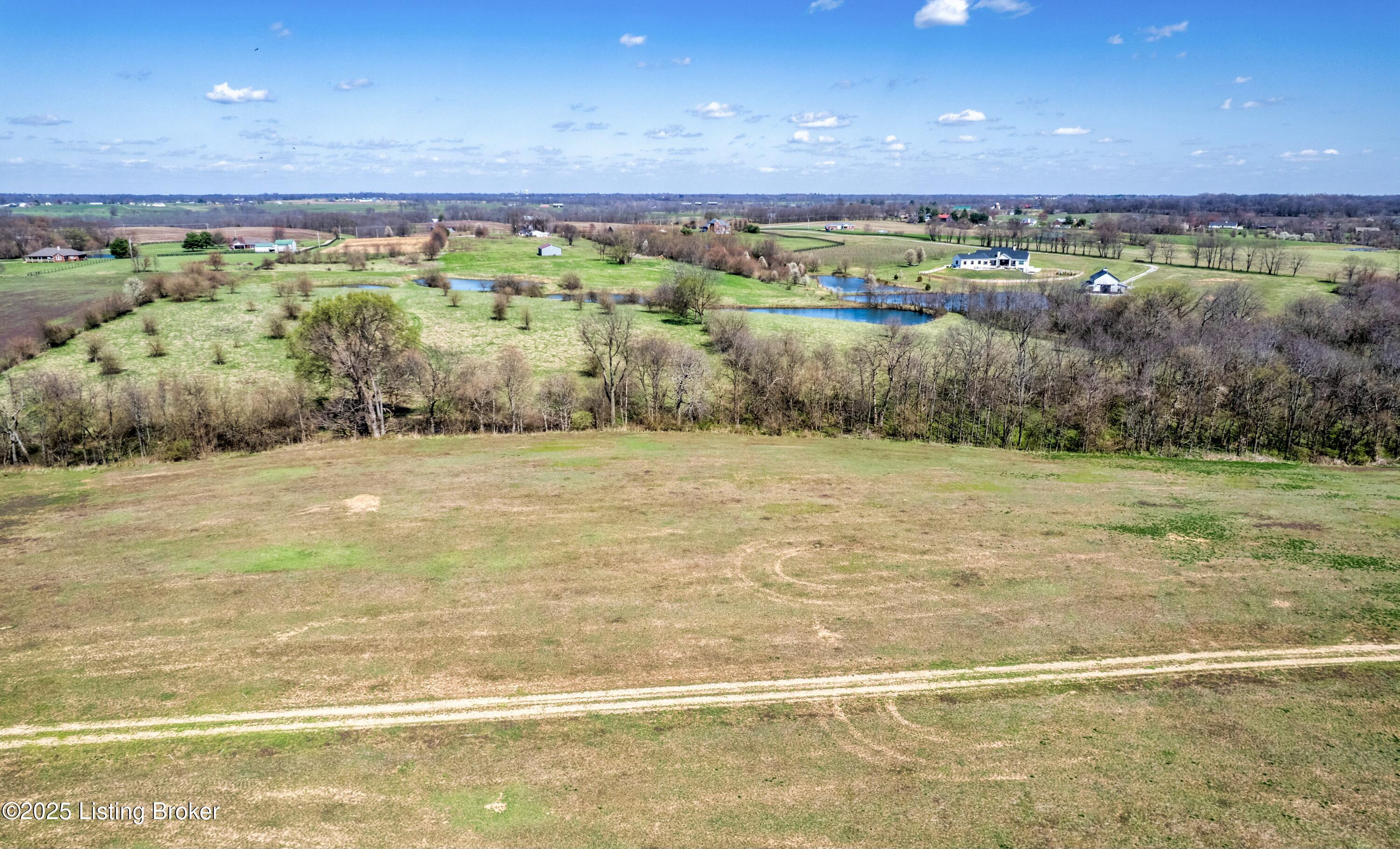 Tract 108 North Stallard Springs, Shelbyville, Kentucky image 1