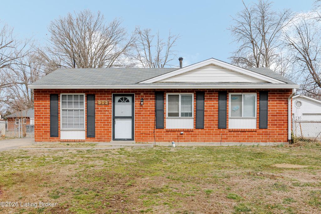 Photo of 503 Glengarry Dr, Louisville, KY 40118 (MLS # 1709808)