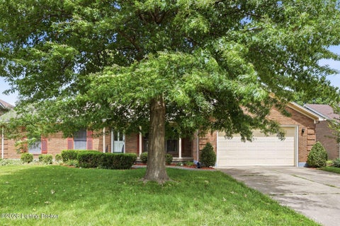 Homes For Sale - 7209 Old N Church Rd<br/> Louisville, KY 40214
