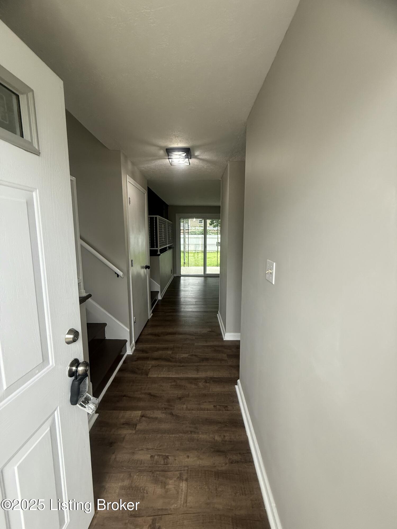 6218 Helenjean Way, Louisville, Kentucky image 15